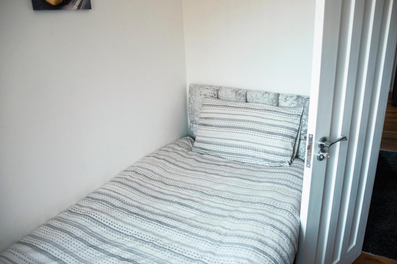 Cosy Home Near Nec, Bhx Bullring & Solihull Birmingham Ngoại thất bức ảnh