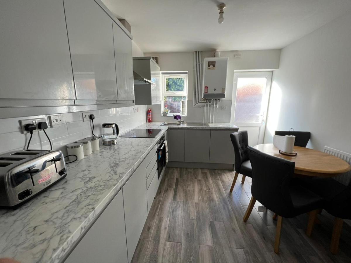 Cosy Home Near Nec, Bhx Bullring & Solihull Birmingham Ngoại thất bức ảnh